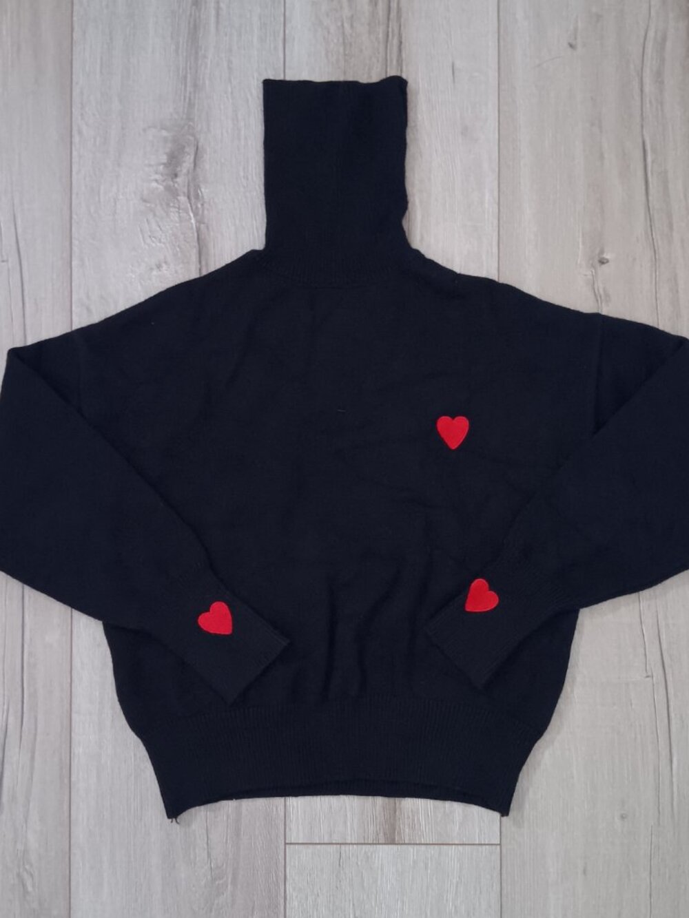 SHEIN Black Turtleneck Sweater Red Heart Patches Knit Pullover Size Small